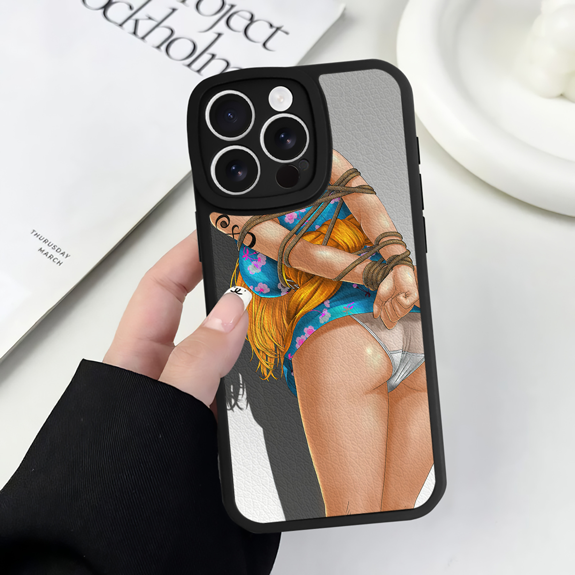（画像用） ワンピース ONE PIECE 【iPhone 16シリーズ対応】シリコンスマホケース（レザー調） 材質：シリコン